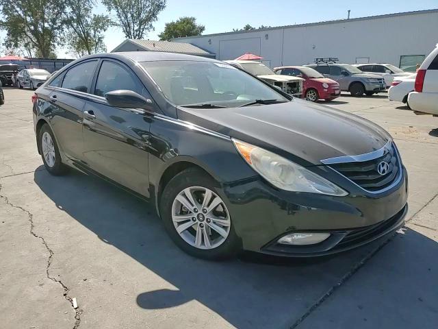 5NPEB4AC9DH543291 2013 Hyundai Sonata Gls