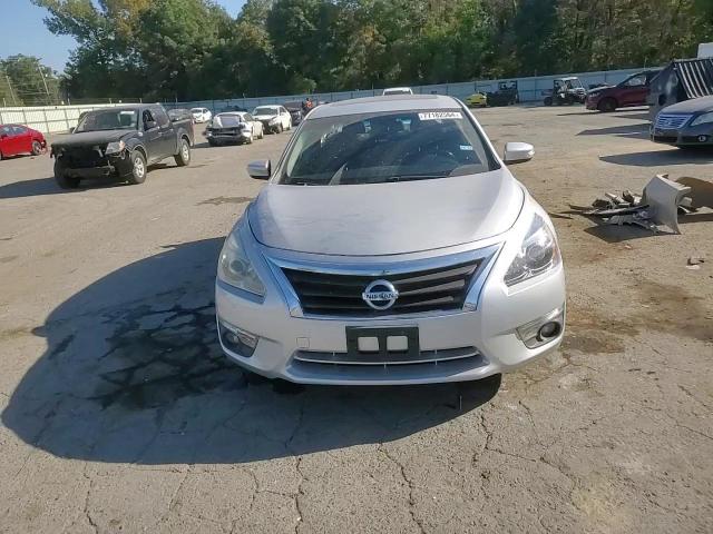 2013 Nissan Altima - Image 11