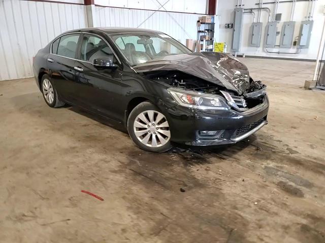 2014 Honda Accord - Image 13