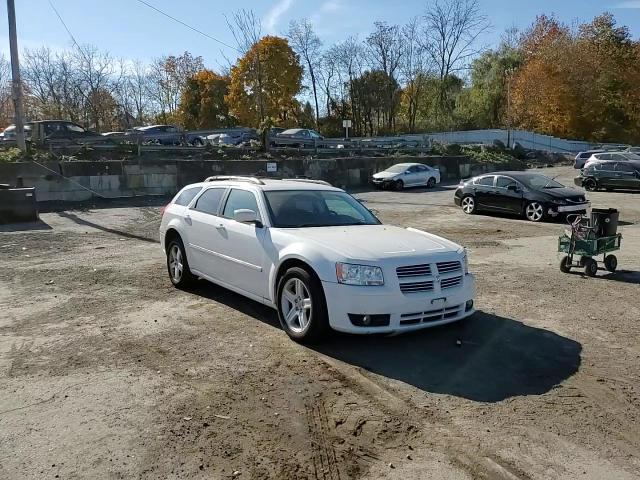 2008 Dodge Magnum Sxt VIN: 2D4GZ37V38H206673 Lot: 78195354