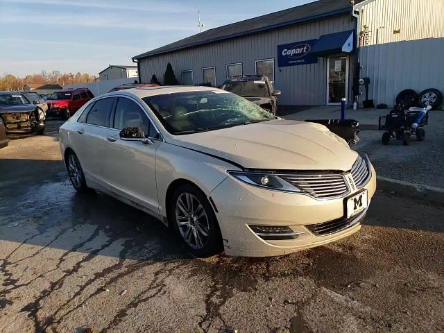 2015 Lincoln MKZ - Image 13