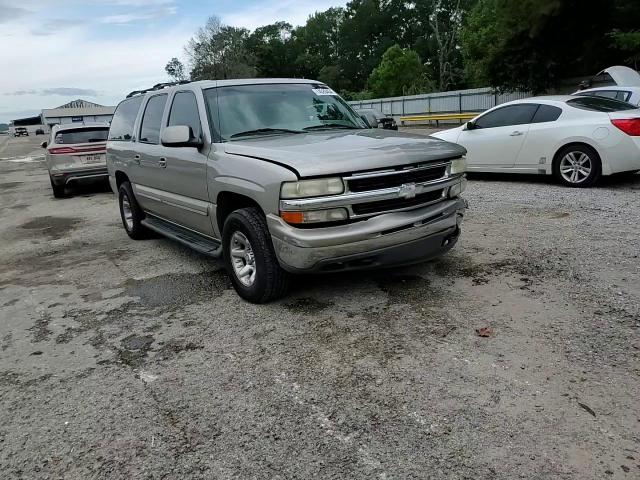 2001 Chevrolet Suburban C1500 VIN: 3GNEC16T81G165920 Lot: 74528454