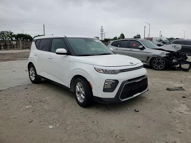 2021 Kia Soul Lx VIN: KNDJ23AU0M7781665 Lot: 75744884