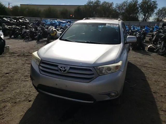 2013 Toyota Highlander - Image 15