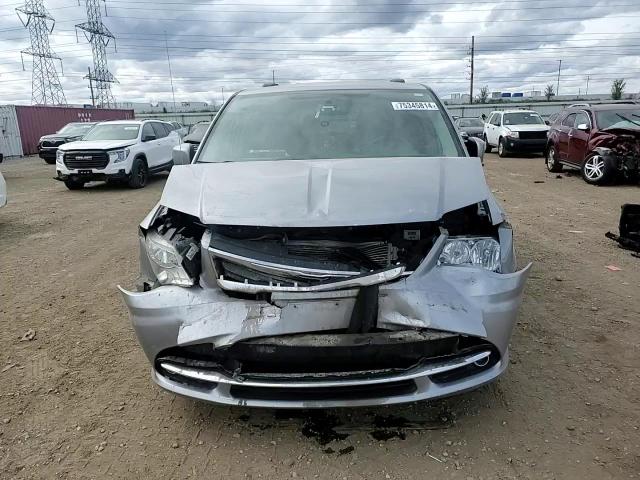 2016 Chrysler Town & Country Touring VIN: 2C4RC1BG6GR174671 Lot: 75345814