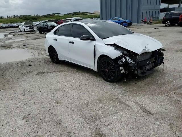 2023 Kia Forte - Image 10