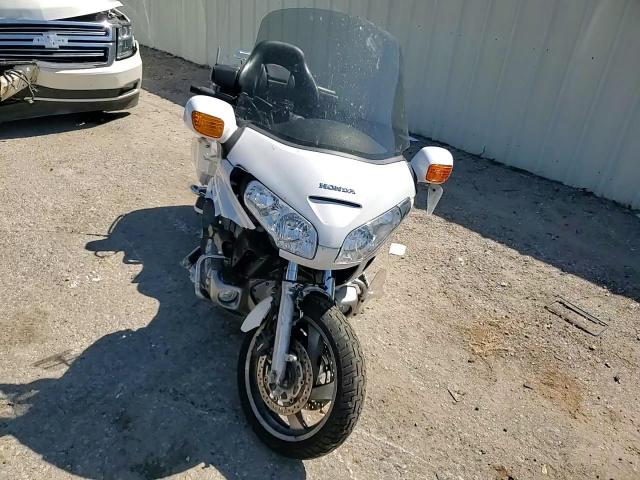 2008 Honda Gl1800 VIN: 1HFSC47L08A706050 Lot: 74722794