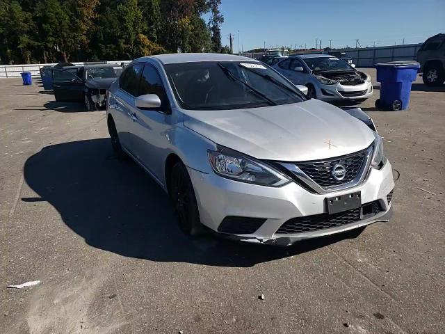 2018 Nissan Sentra - Image 11
