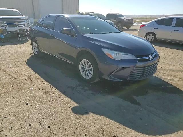 2017 Toyota Camry Le VIN: 4T1BF1FK5HU737300 Lot: 78097704