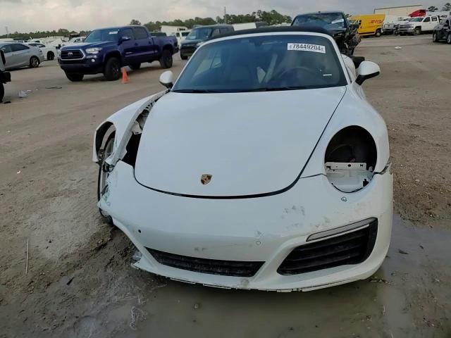 2017 Porsche 911 - Image 11