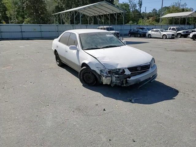 2000 Toyota Camry Ce VIN: 4T1BG22K0YU969991 Lot: 77142254