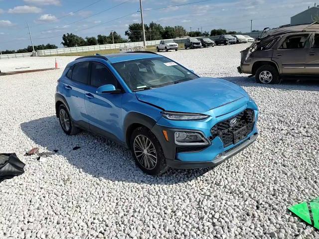 2020 Hyundai Kona Sel Plus VIN: KM8K62AA0LU552956 Lot: 77149634