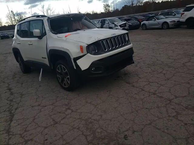2017 Jeep Renegade - Image 14