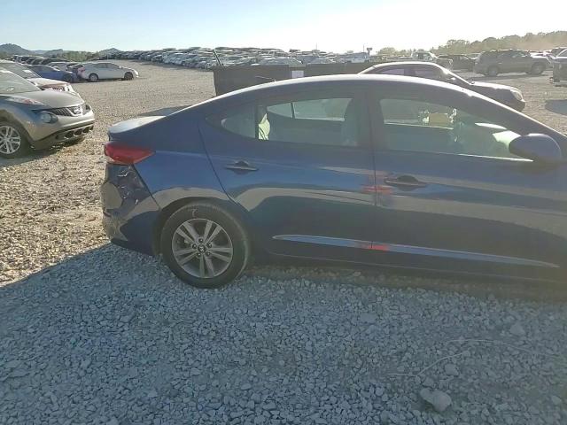 2018 Hyundai Elantra - Image 10