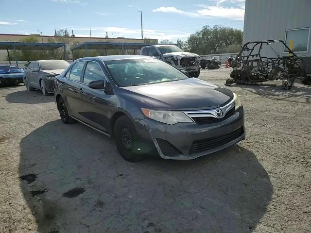 2013 Toyota Camry - Image 14