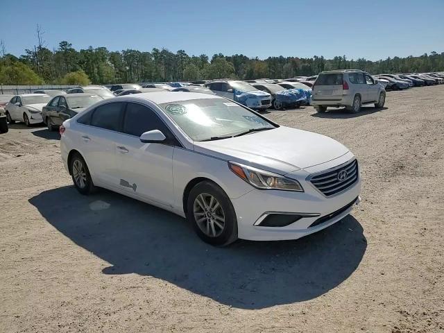 2017 Hyundai Sonata - Image 11