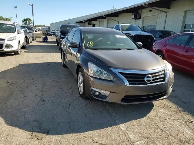 2013 Nissan Altima - Image 11