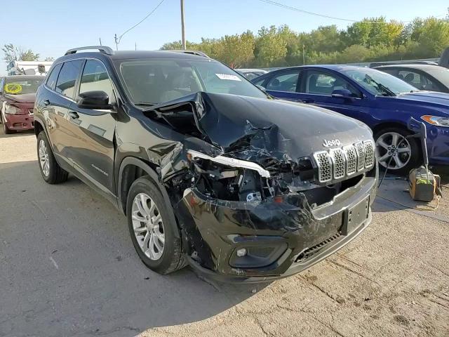 2019 Jeep Cherokee Latitude VIN: 1C4PJLCB9KD285576 Lot: 73997734