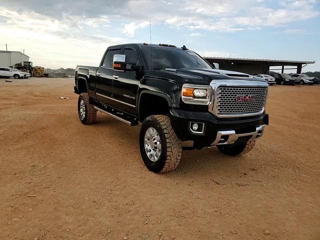 2017 GMC Sierra K2500 Denali VIN: 1GT12UEY7HF245746 Lot: 74388304