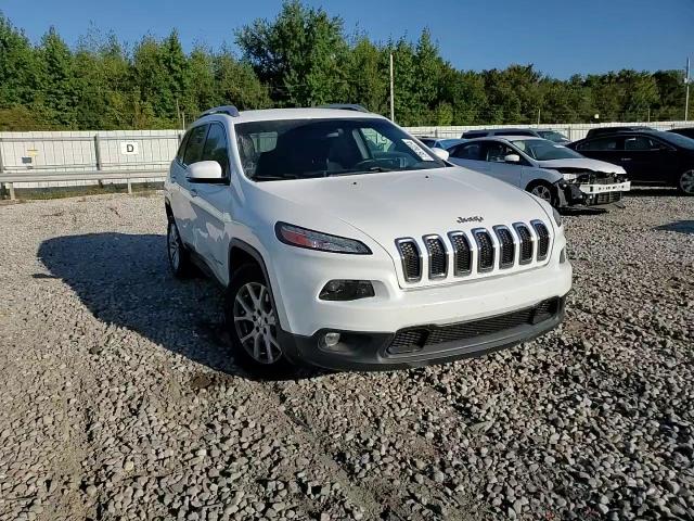 1C4PJLCB1HW661300 2017 Jeep Cherokee Latitude