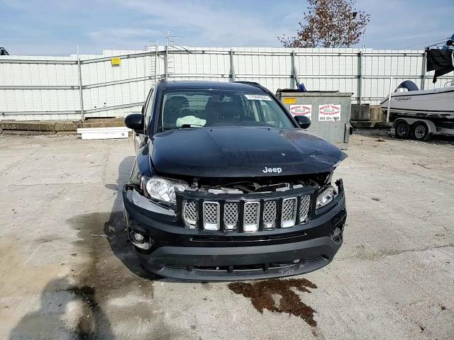 2017 Jeep Compass Latitude VIN: 1C4NJCEBXHD186701 Lot: 77944904