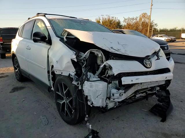 2016 Toyota RAV 4 - Image 11