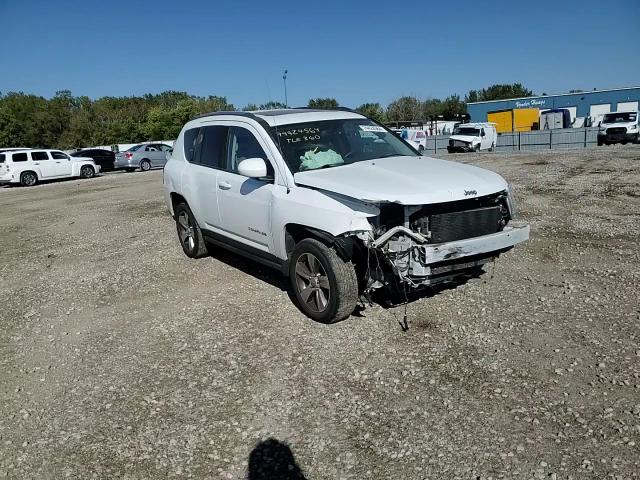 2016 Jeep Compass Latitude VIN: 1C4NJDEB8GD770468 Lot: 74424564