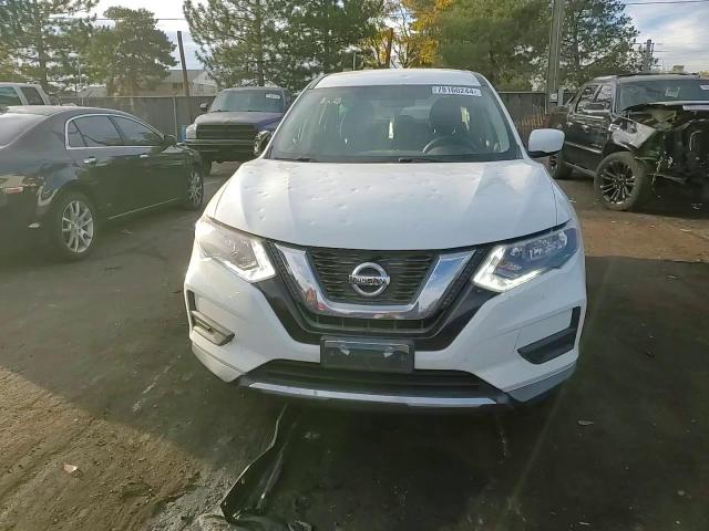 2017 Nissan Rogue - Image 10