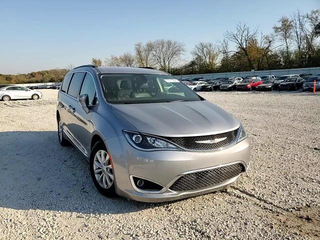 2017 Chrysler Pacifica Touring L VIN: 2C4RC1BG7HR821600 Lot: 76711984