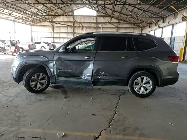 1V2CR2CA6JC563989 2018 Volkswagen Atlas Se