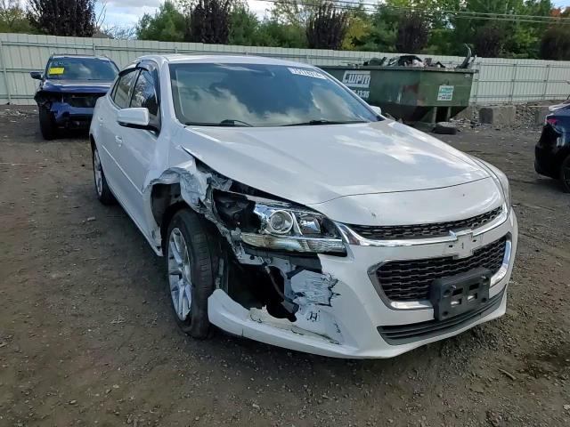 2016 Chevrolet Malibu - Image 11