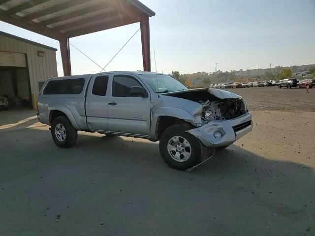 2005 Toyota Tacoma - Image 10