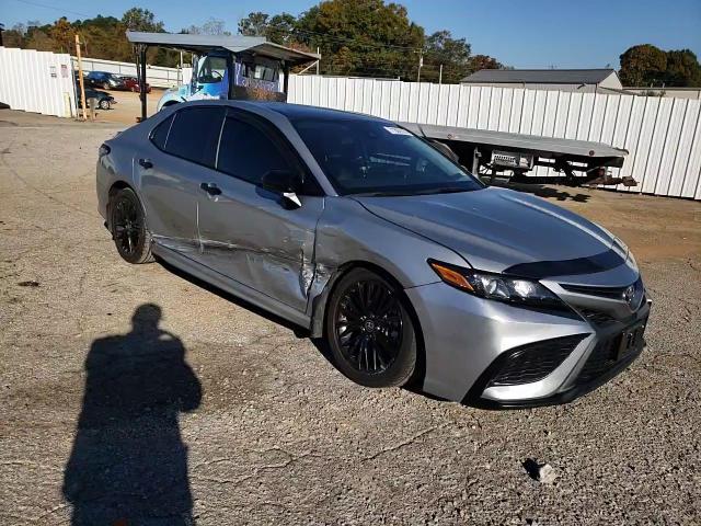 2021 Toyota Camry - Image 11