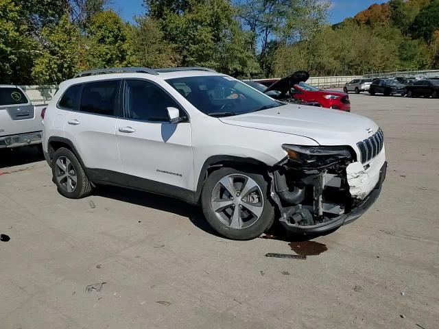 1C4PJMDN8KD158395 2019 Jeep Cherokee Limited