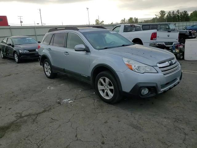 4S4BRBEC8E3244798 2014 Subaru Outback 2.5I Premium