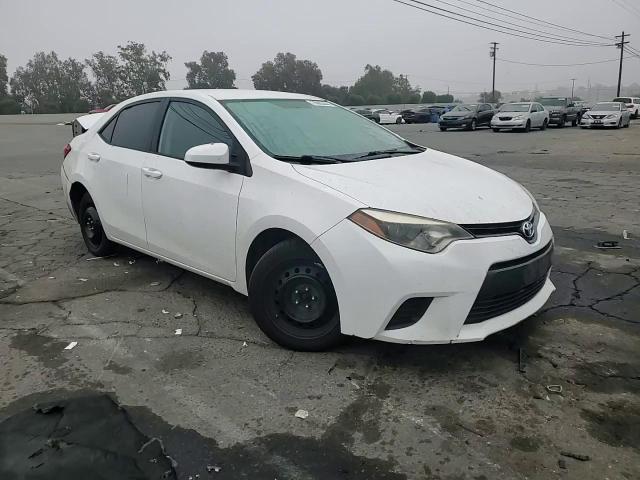 2015 Toyota Corolla L VIN: 5YFBURHE1FP299756 Lot: 76065444