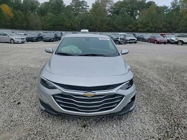 2020 Chevrolet Malibu - Image 10