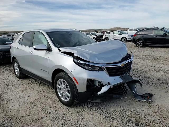 2022 Chevrolet Equinox - Image 11
