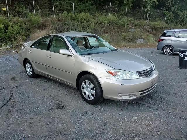 2004 Toyota Camry Le VIN: 4T1BE32K84U293182 Lot: 74183624