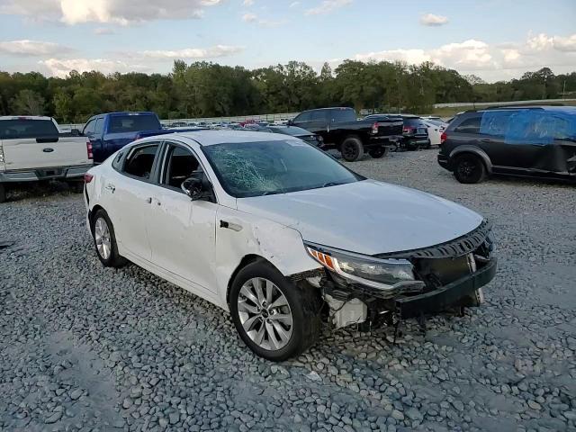 2017 Kia Optima - Image 11
