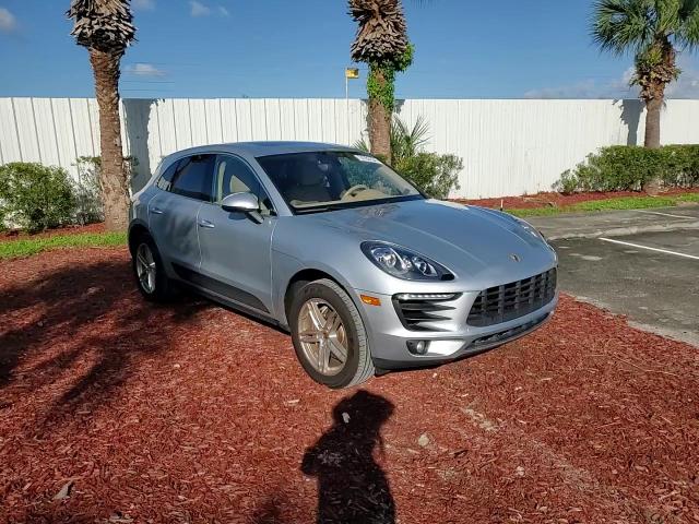 WP1AB2A59GLB45419 2016 Porsche Macan S