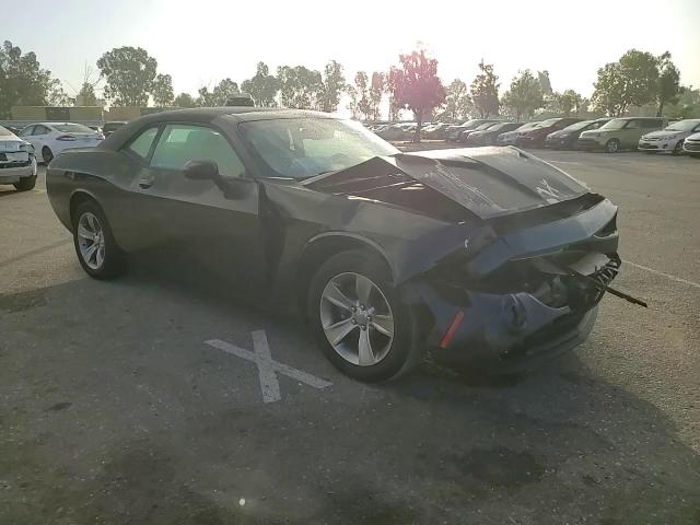 2018 Dodge Challenger Sxt VIN: 2C3CDZAG0JH262815 Lot: 76844894