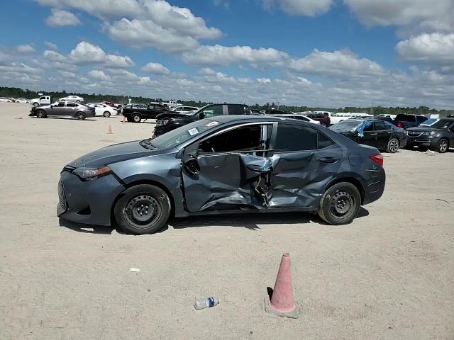 2017 Toyota Corolla L VIN: 2T1BURHE1HC813396 Lot: 74894184