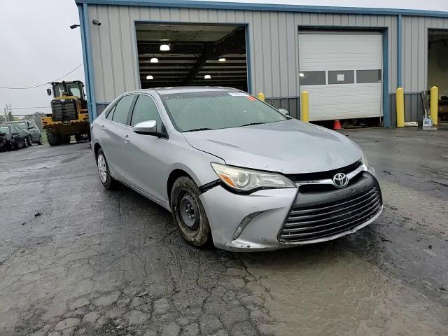 4T4BF1FKXGR536397 2016 Toyota Camry Le