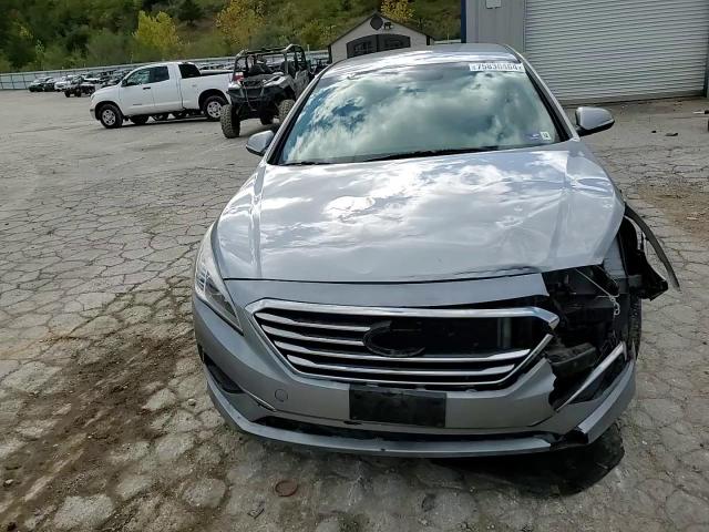 2015 Hyundai Sonata - Image 11
