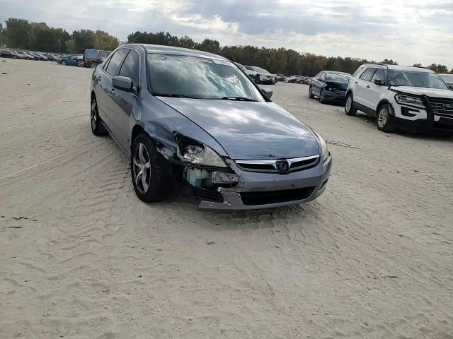 2007 Honda Accord - Image 11