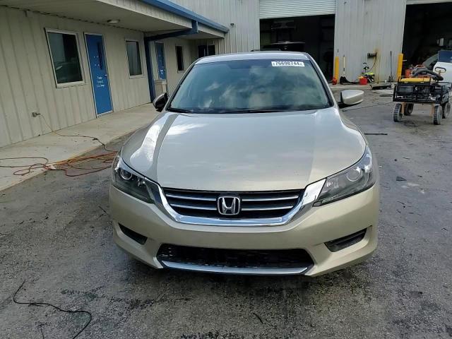2015 Honda Accord - Image 14