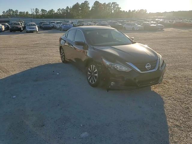 2017 Nissan Altima 2.5 VIN: 1N4AL3AP7HC111931 Lot: 76343334