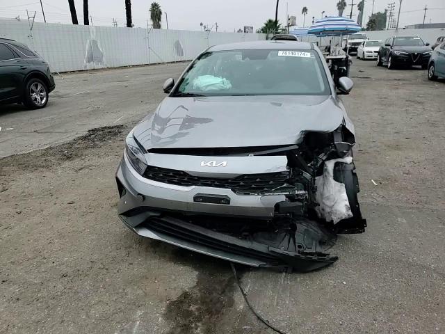 2023 Kia Forte Lx VIN: 3KPF24AD7PE604529 Lot: 76140174