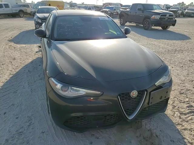 2018 Alfa Romeo Giulia VIN: ZARFAEBN5J7567882 Lot: 75403434